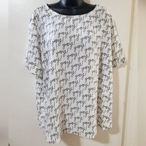 Ricki’s Black & White Script Print Short Sleeve Blouse Size XL